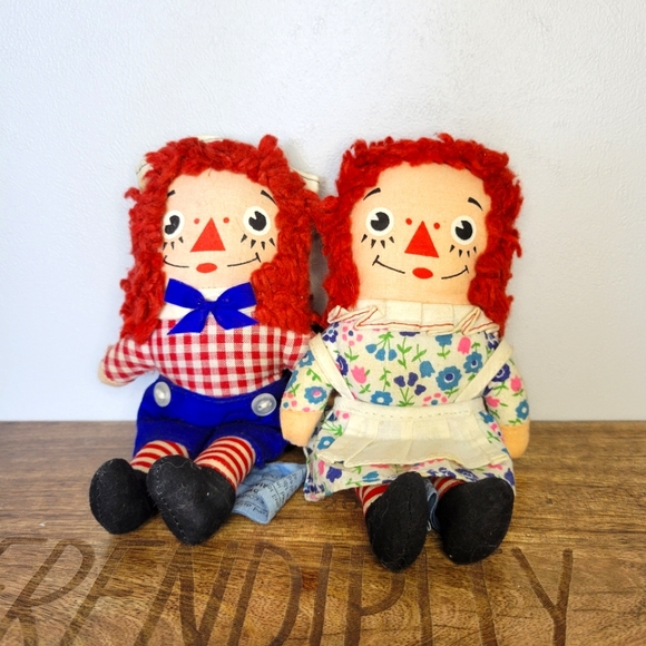 Raggedy Ann and Andy 1968 Knickerbocker Vintage Stuffed Toy Dolls - Picture 2 of 12